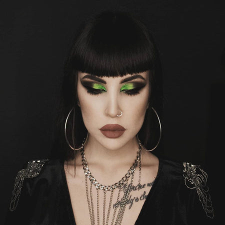 @veronicaanacleti wearing Amulet Liprgrip