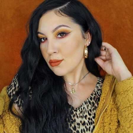 @heartwork wearing Foxy Lipgrip