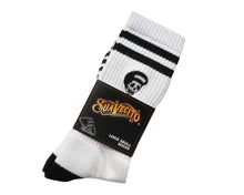 Load image into Gallery viewer, Loco Skull Socks - Packaging
