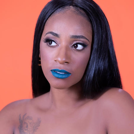 Suavecita Lipstick Sirena model