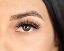 close up of Bombon Synthetic Silk Lashes on eye