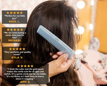 Person using a blue comb on hair with customer reviews displayed.