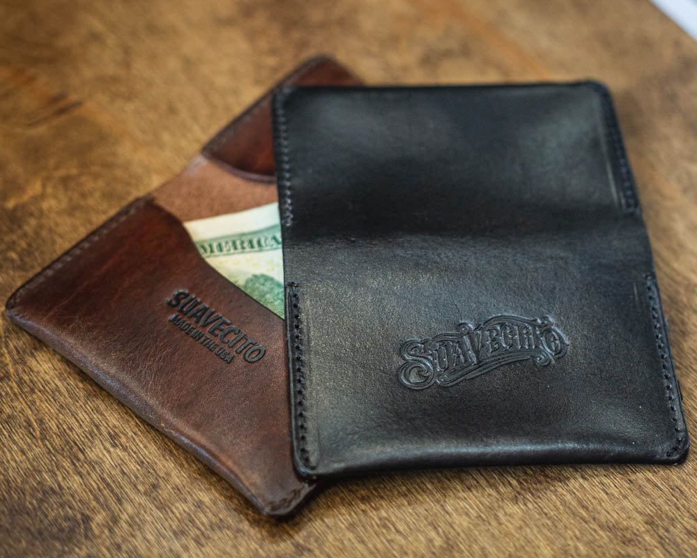 saddleback card sleeve Chelan Contoured Card Holder main image 0